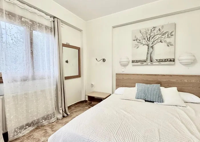 Forest By Granari Vilă